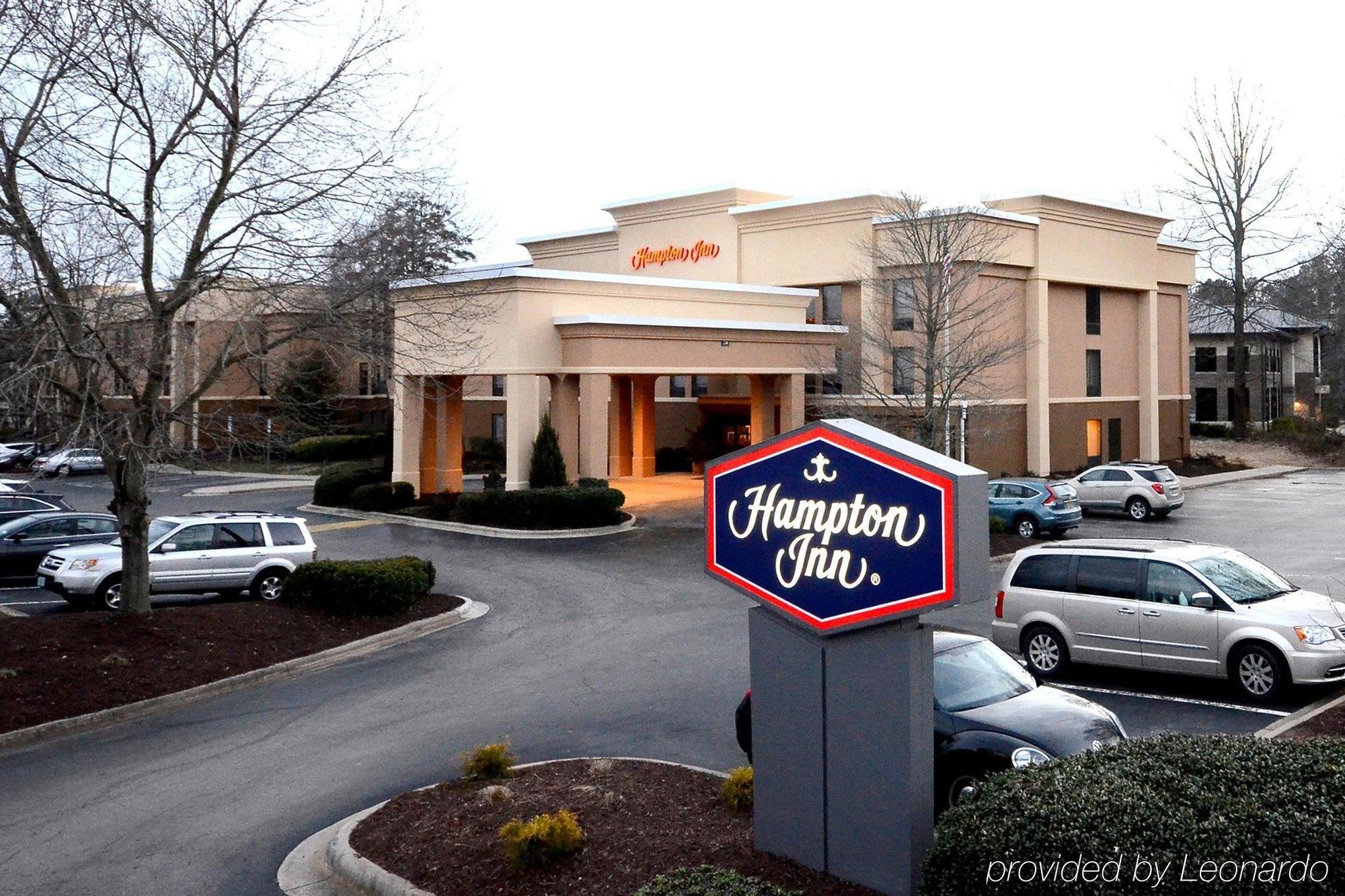 Hampton Inn Raleigh/Town Of Вейк Форест Екстер'єр фото